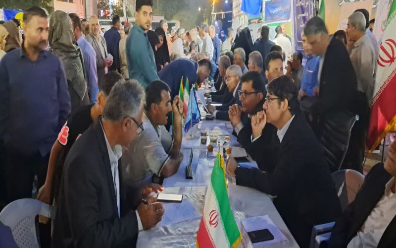 برپایی دومین میز خدمت اداره کل صمت استان بوشهر در تجمع شبانه مردمی بوشهر