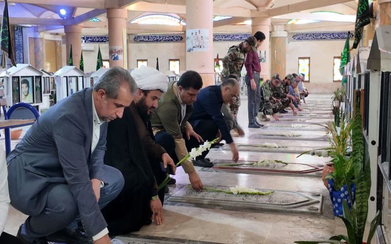 تجدید میثاق سرپرست اداره‌کل منابع طبیعی و آبخیزداری استان بوشهر با آرمان‌های شهدا در نخستین روز کاری