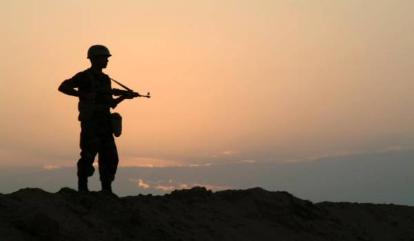 سرباز نیروی دریایی پادگان بوشهر ۵ نفر هم خدمتی های خود را با اسلحه به شهادت رساند