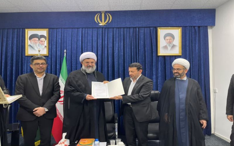 در راستای توسعه فرهنگ صلح و سازش احکام صلح‌یاری برای تعداد ۳۰ نفر از طلاب و روحانیون شهرستان دشتی برای اولین بار در کشور صادر شد