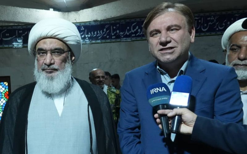 بمناسبت هفته دفاع مقدس؛ استاندار بوشهر با آرمان‌های شهدای والامقام تجدید بیعت کرد