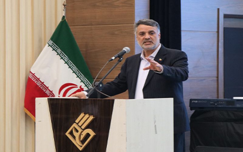 معاون فرهنگی دانشجویی وزارت بهداشت در بوشهر: قهرمانان واقعی کسانی هستند که برای سربلندی ایران تلاش میکنند وحدت و انسجام ملی رمز عبور از مشکلات است