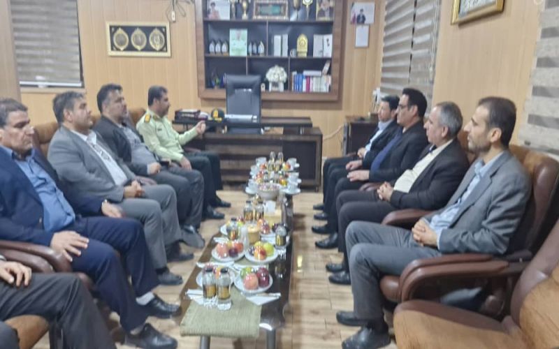 دیدار و تجلیل رییس کل دادگستری استان بوشهر از فرمانده انتظامی شهرستان دشتستان