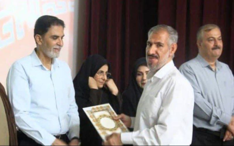 پیام تبریک مدیر روابط عمومی اداره کل صمت بوشهر به کارکنان نمونه ادارات صمت شهرستان‌های دشتستان و گناوه در هفته دولت