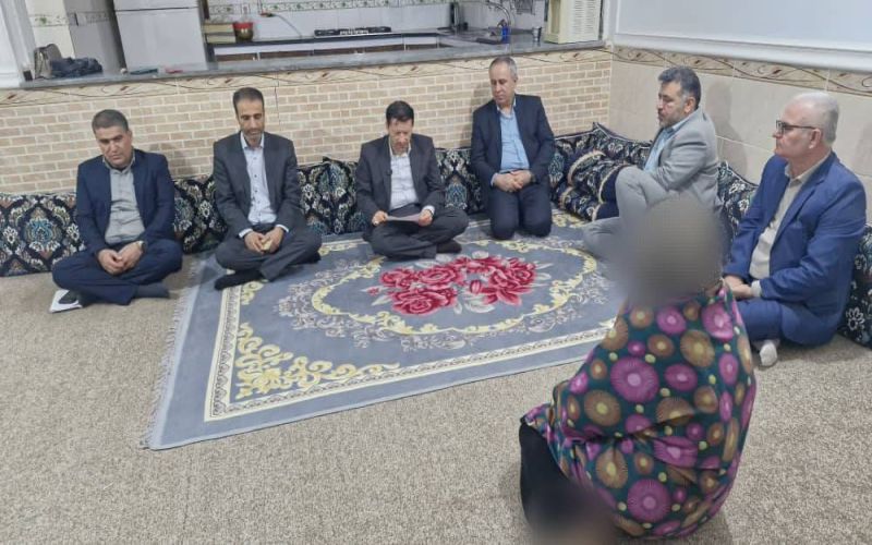 سرکشی رئیس کل دادگستری استان بوشهر از ۴ خانواده زندانی نیازمند در برازجان/ از پرداخت کرایه منزل یکساله تا اعطای مرخصی به دو زندانی