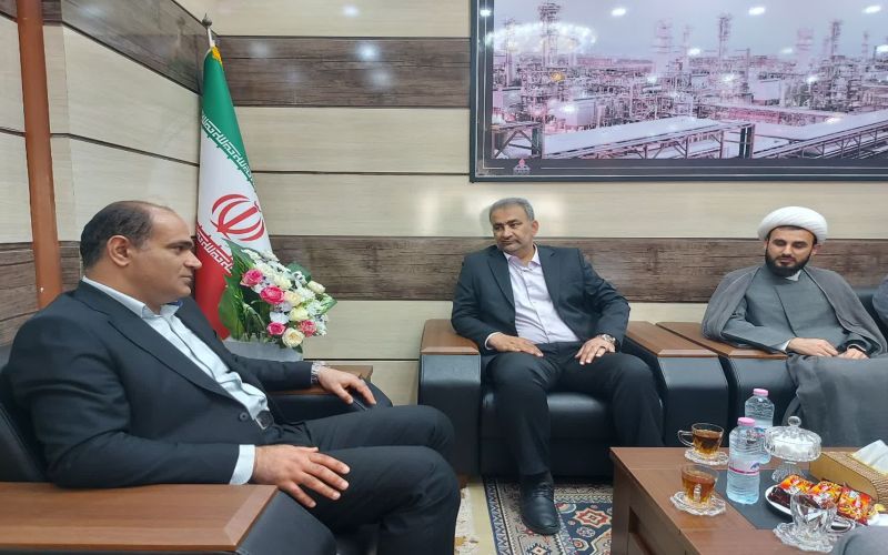 فرماندار عسلویه: عملکرد بنیاد مسکن استان بوشهر چشمگیر و انکارناپذیر است