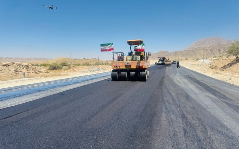 از ابتدای سالجاری ۳۰ کیلومتر روکش آسفالت در محورهای مواصلاتی بوشهر اجرا شد